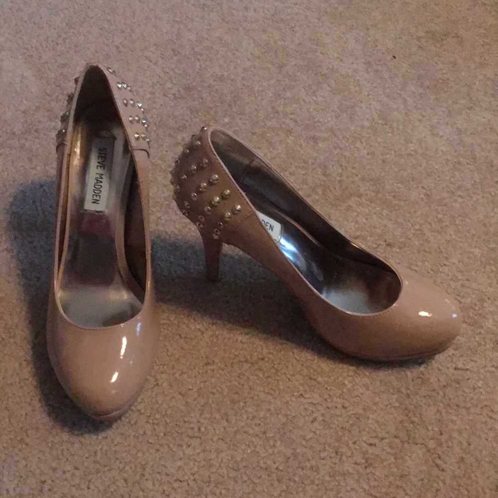 Steve Madden blush beige studded heels